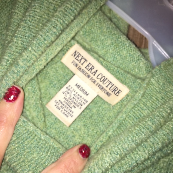 Sweater - Picture 2 of 2